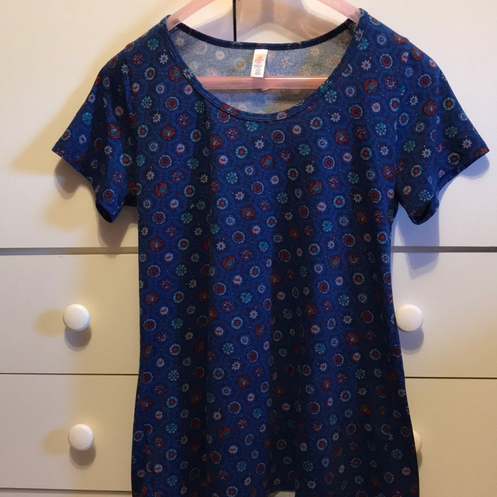 LulaRoe shirt